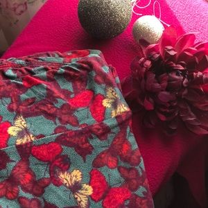 Lularoe butterfly leggings